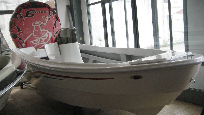 TRUCKER 550 OLYMPIC MARINE