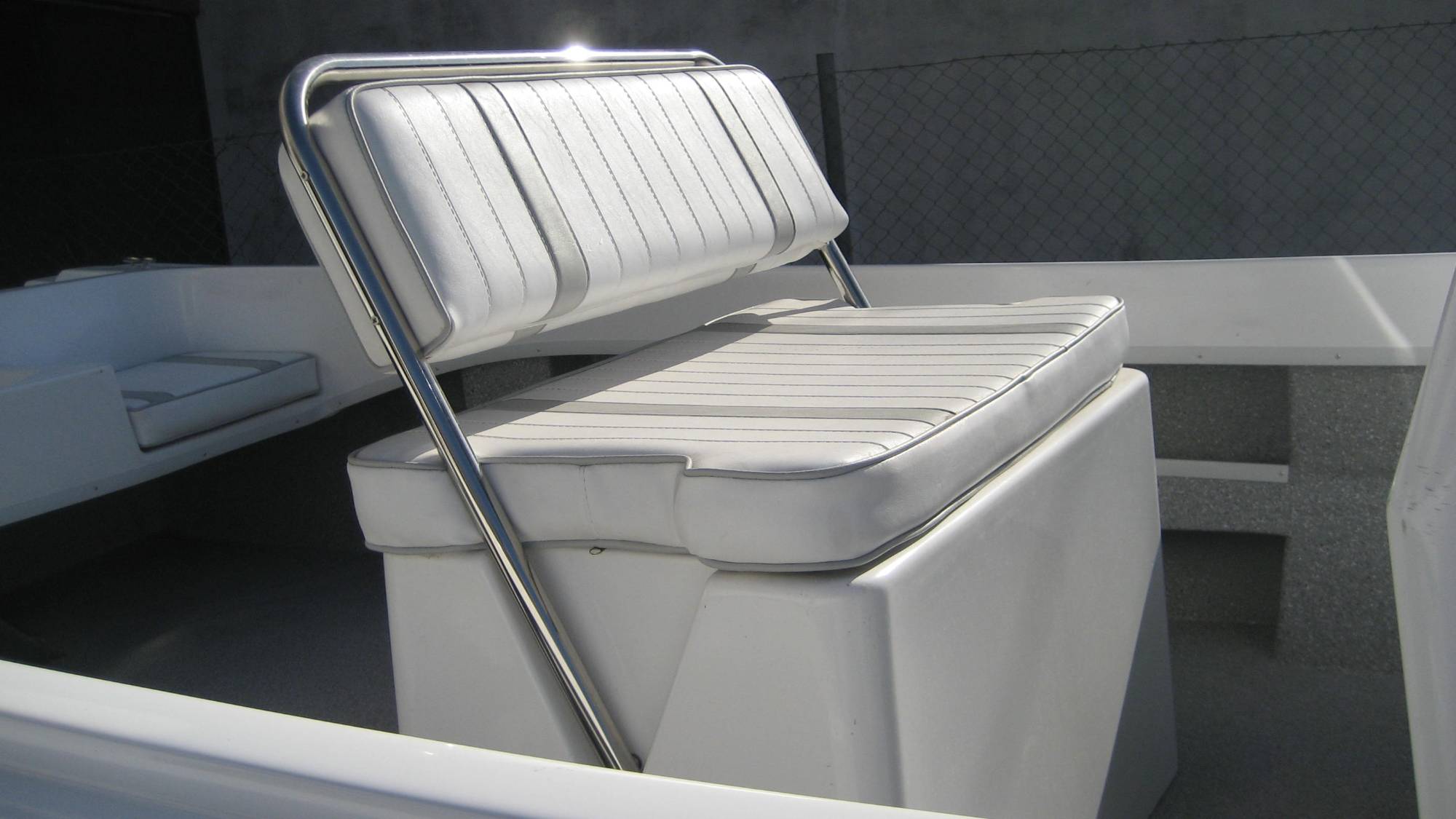 TRUCKER 550 OLYMPIC MARINE