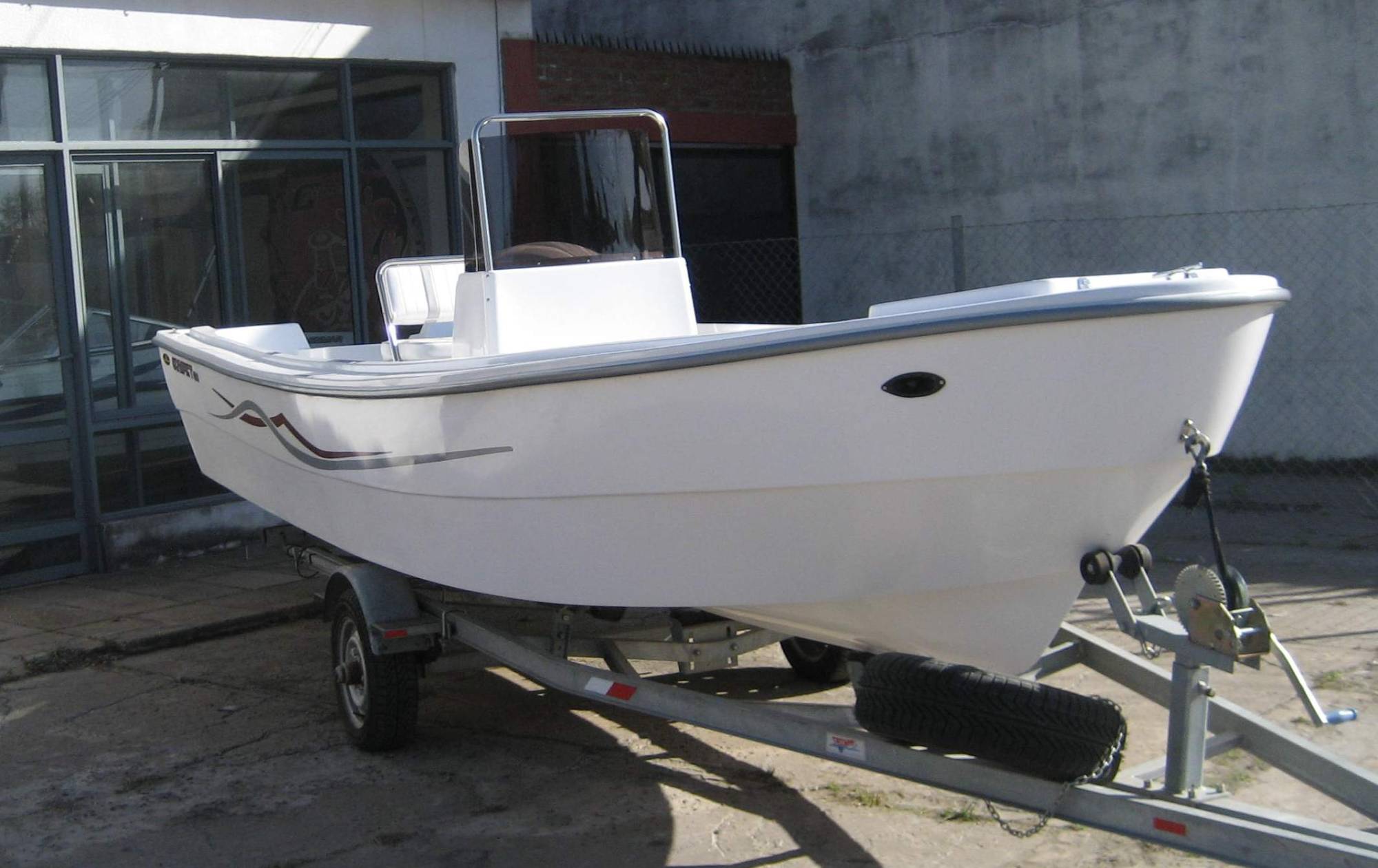TRUCKER 550 OLYMPIC MARINE
